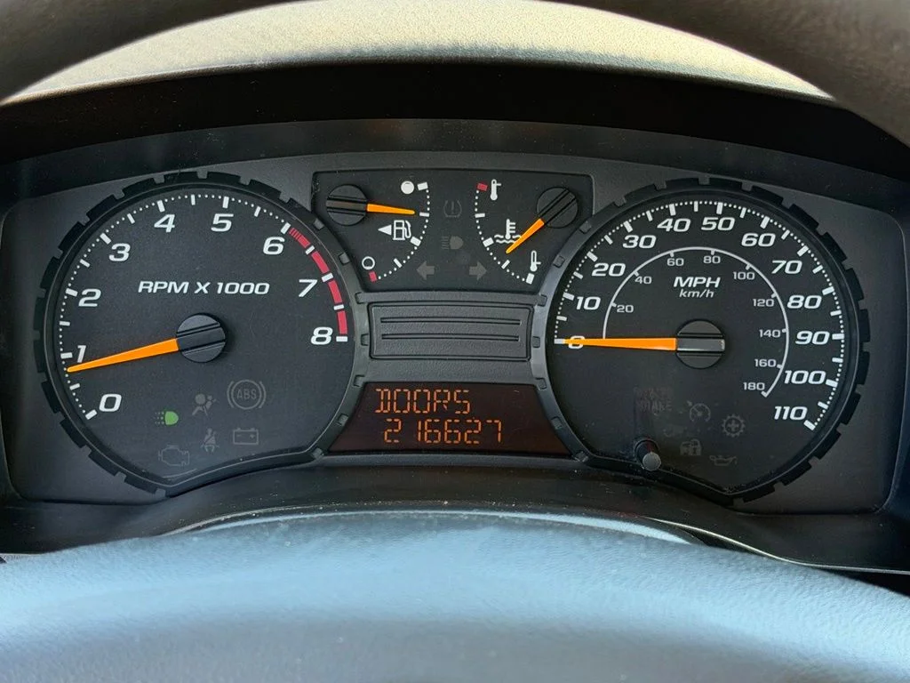 Used 2007 White Chevrolet LS image 17