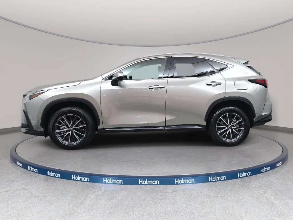 Used 2024 ATOMIC SILVER Lexus 350h Luxury image 9