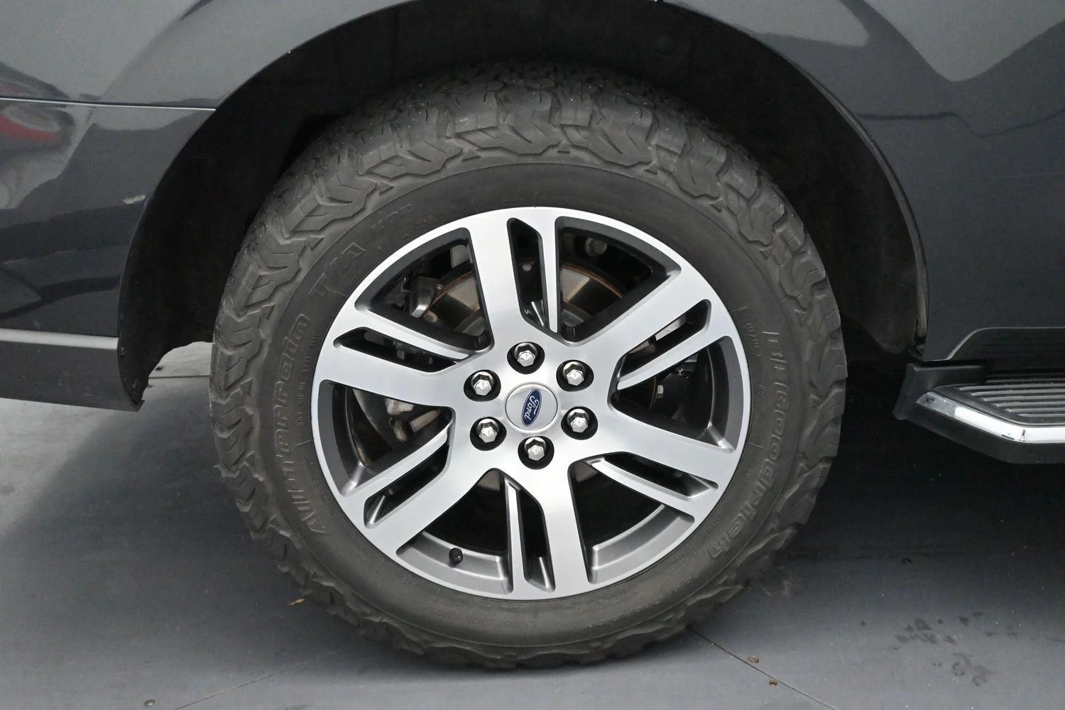 Used 2022 Dark Matter Gray Ford Limited image 41
