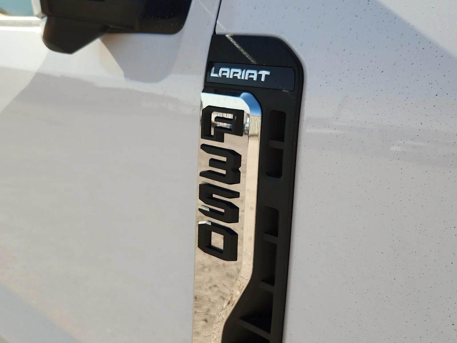 New 2026 Oxford White Ford Lariat image 10
