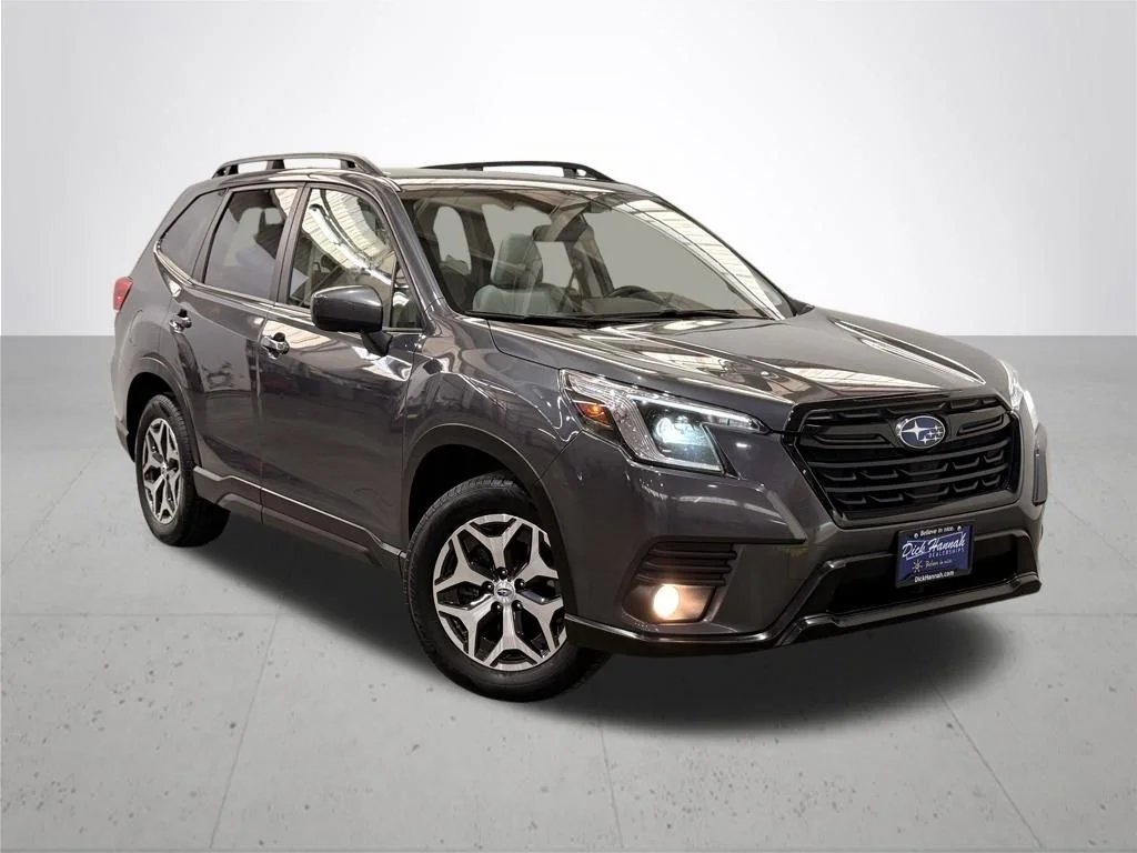 Used 2023 Gray Subaru Premium image 7