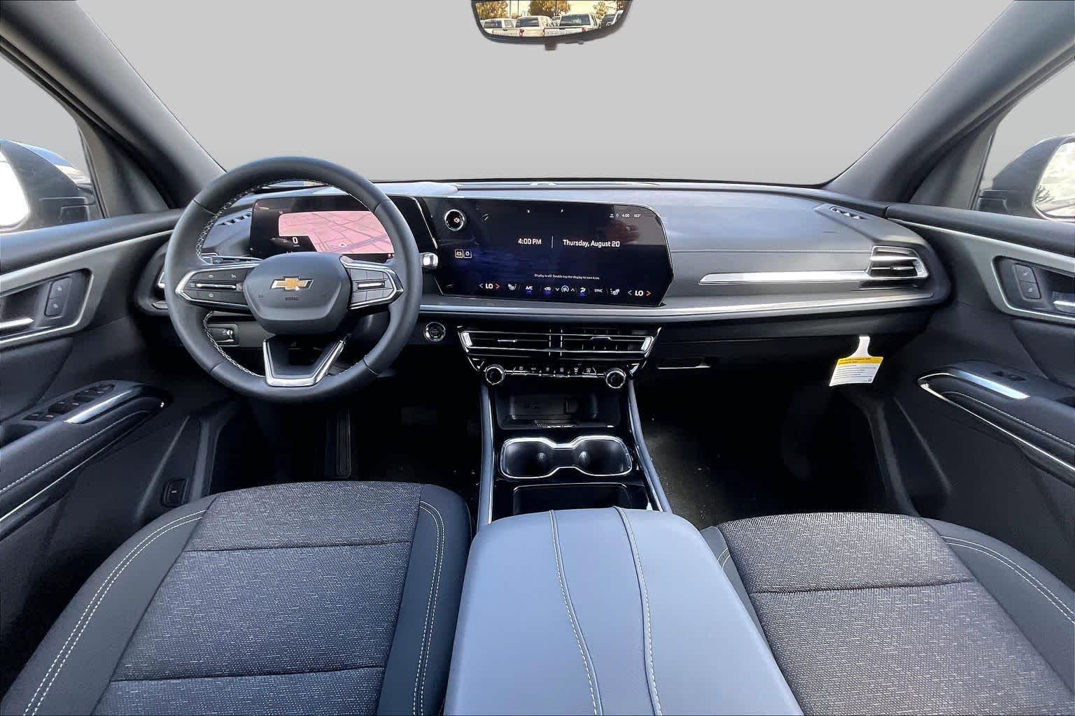 2027 Chevrolet Traverse LT - Photo 6