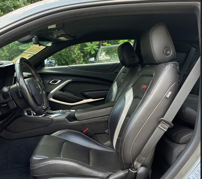 Used 2022 Satin Steel Metallic Chevrolet 2SS image 7