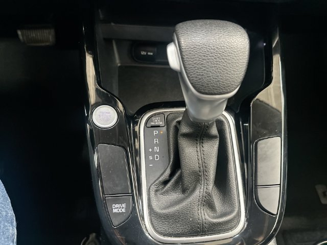 Used 2024  Kia S image 22