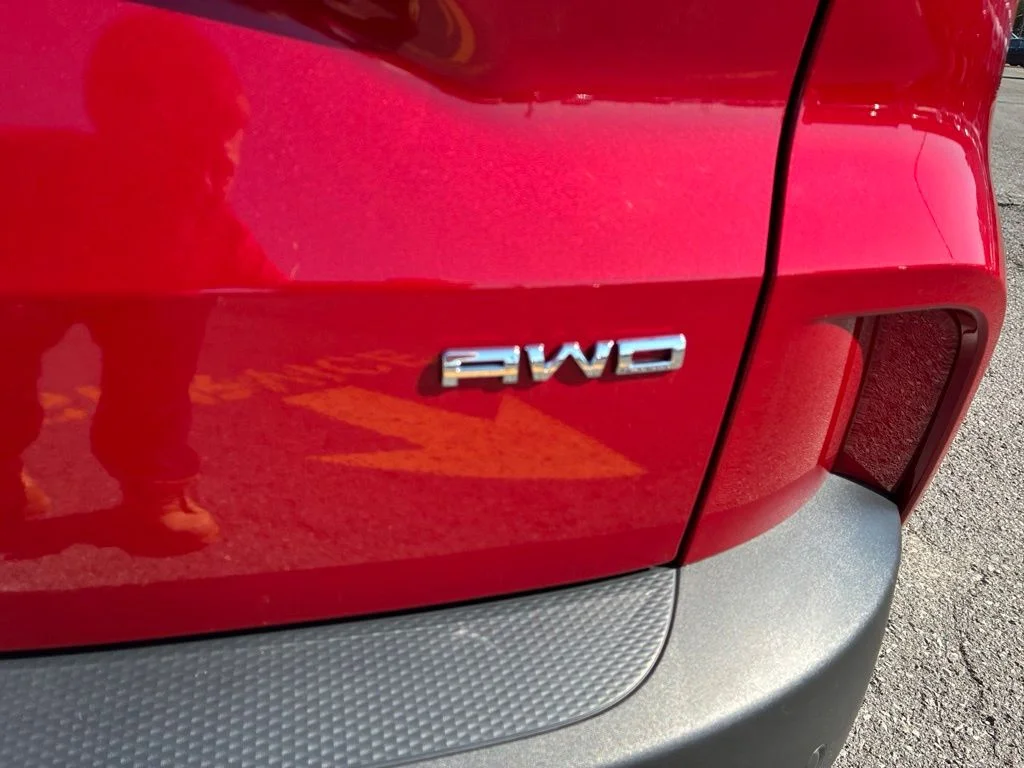 Used 2022 Red Ford SEL image 62