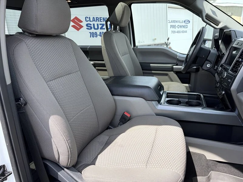 Used 2022 White Ford Super Duty XLT image 6