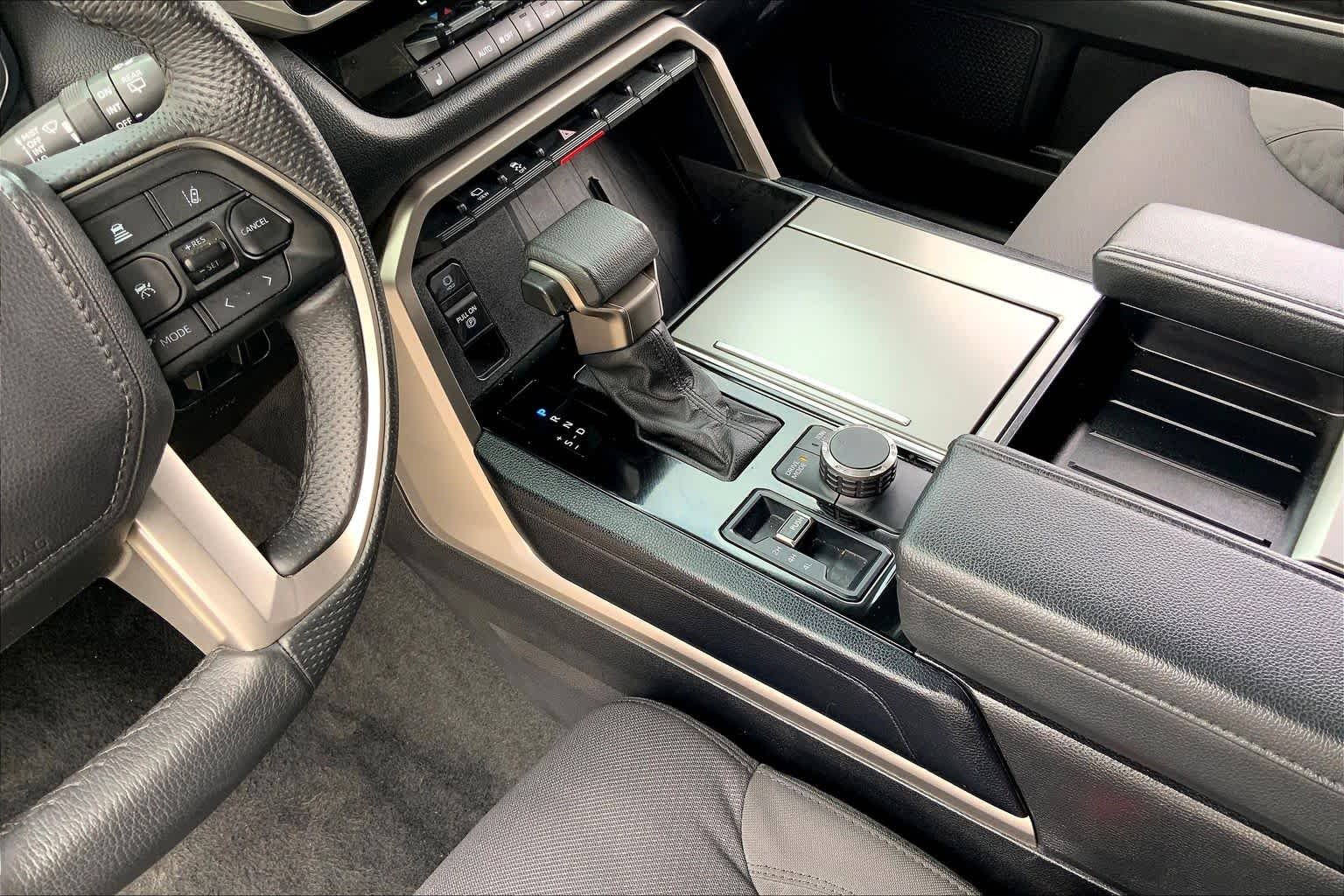 Used 2025 Ice Cap Toyota SR5 image 16