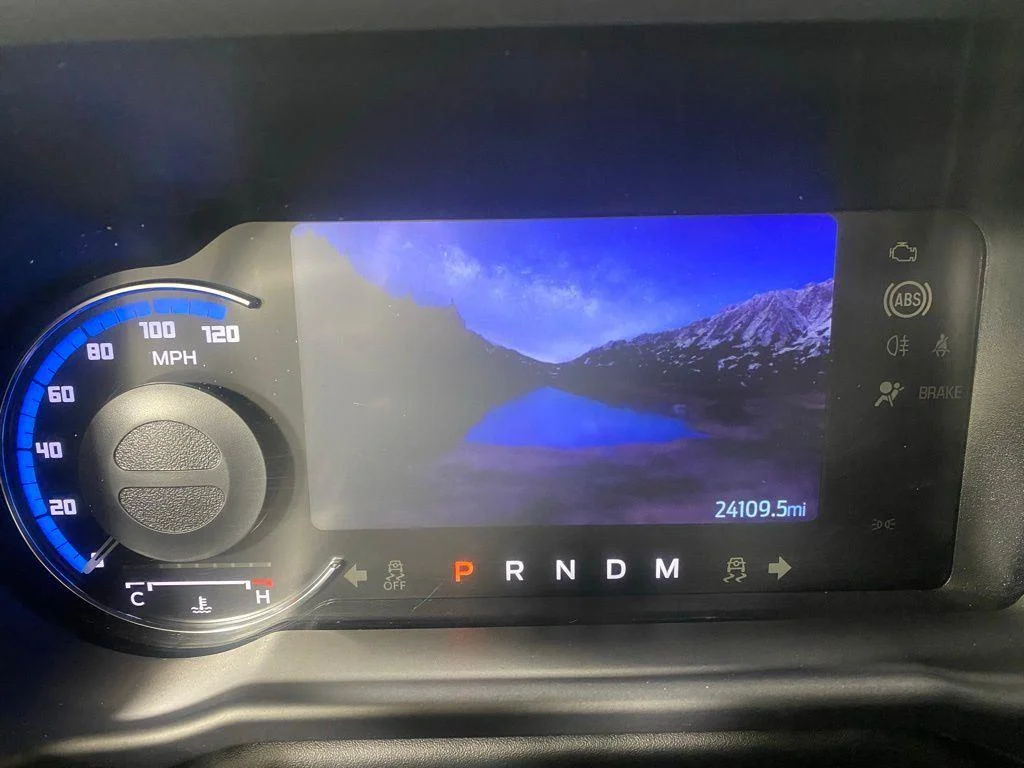 Used 2024 Gray Metallic Ford Black Diamond image 22