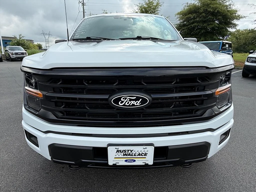 Used 2025 White Ford XLT image 3