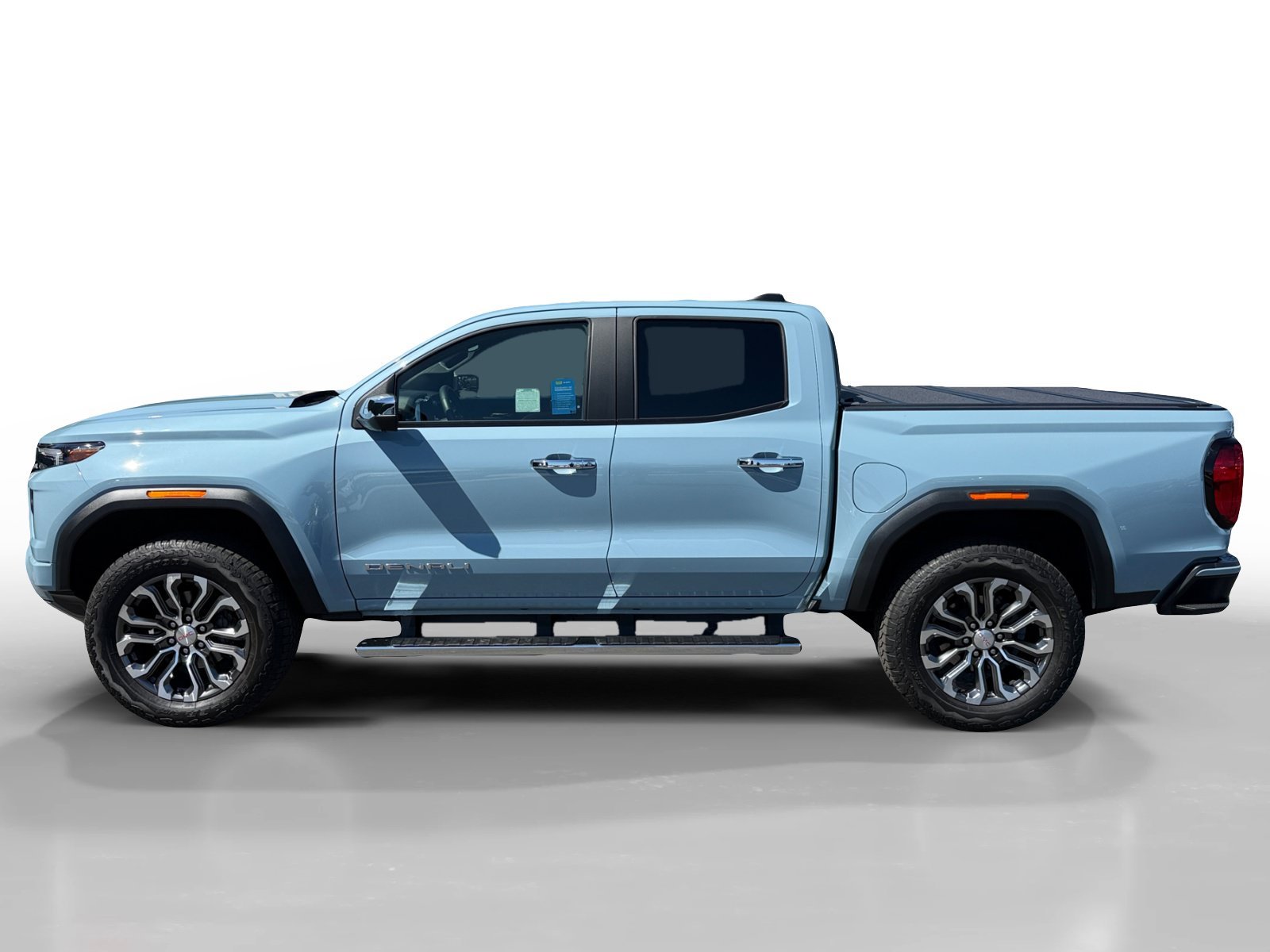 Used 2026 Glacier Metallic GMC Denali image 2