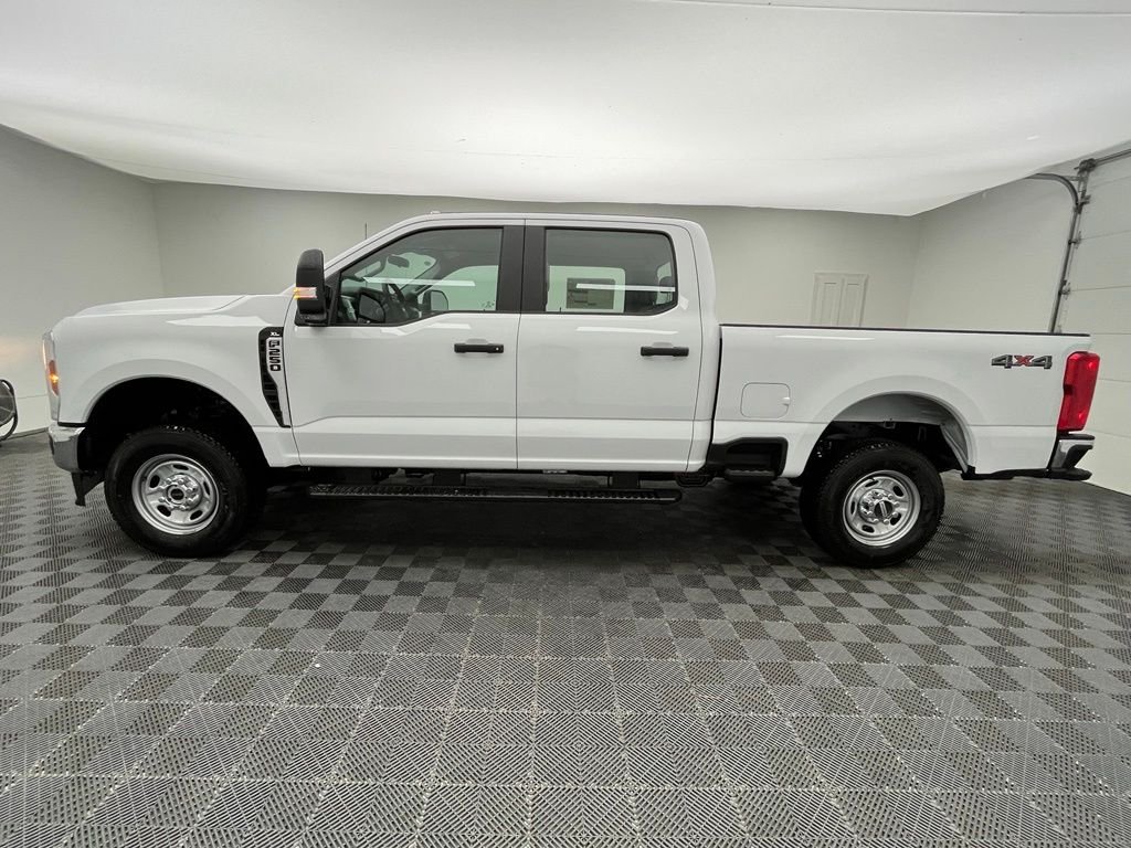 New 2026 White Ford XL image 13