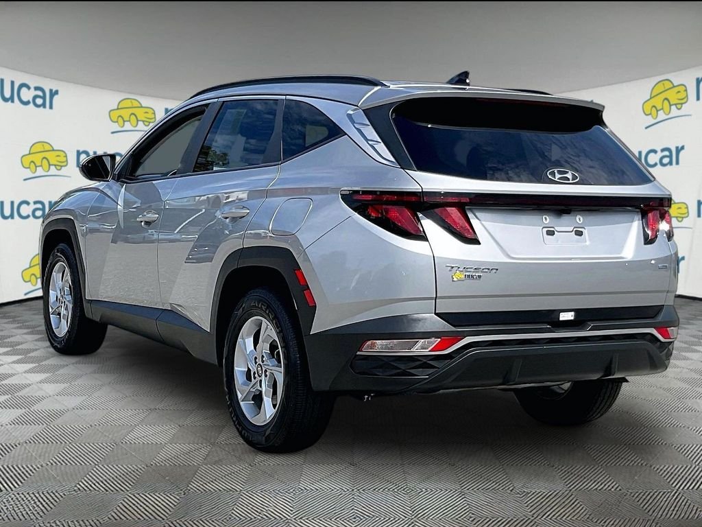 Used 2024 Silver Hyundai SEL image 4