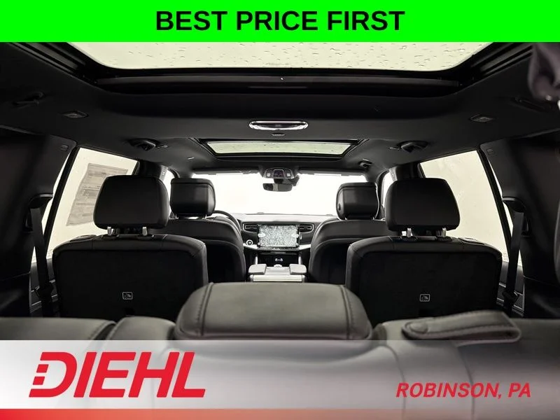 New 2026 Bright White Clear-Coat Exterior Paint Jeep Limited Altitude image 10