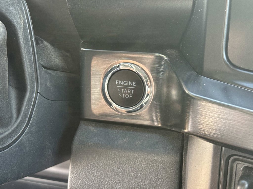 Used 2025 Gray Ford Lariat image 46