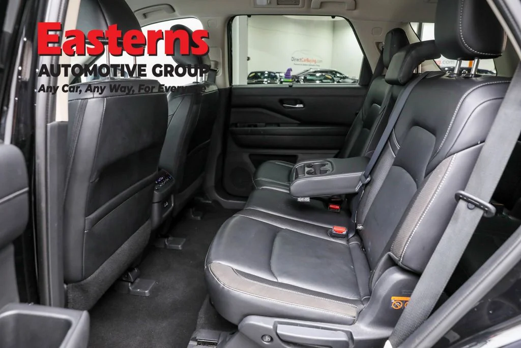 Used 2023 Black Nissan SL image 20