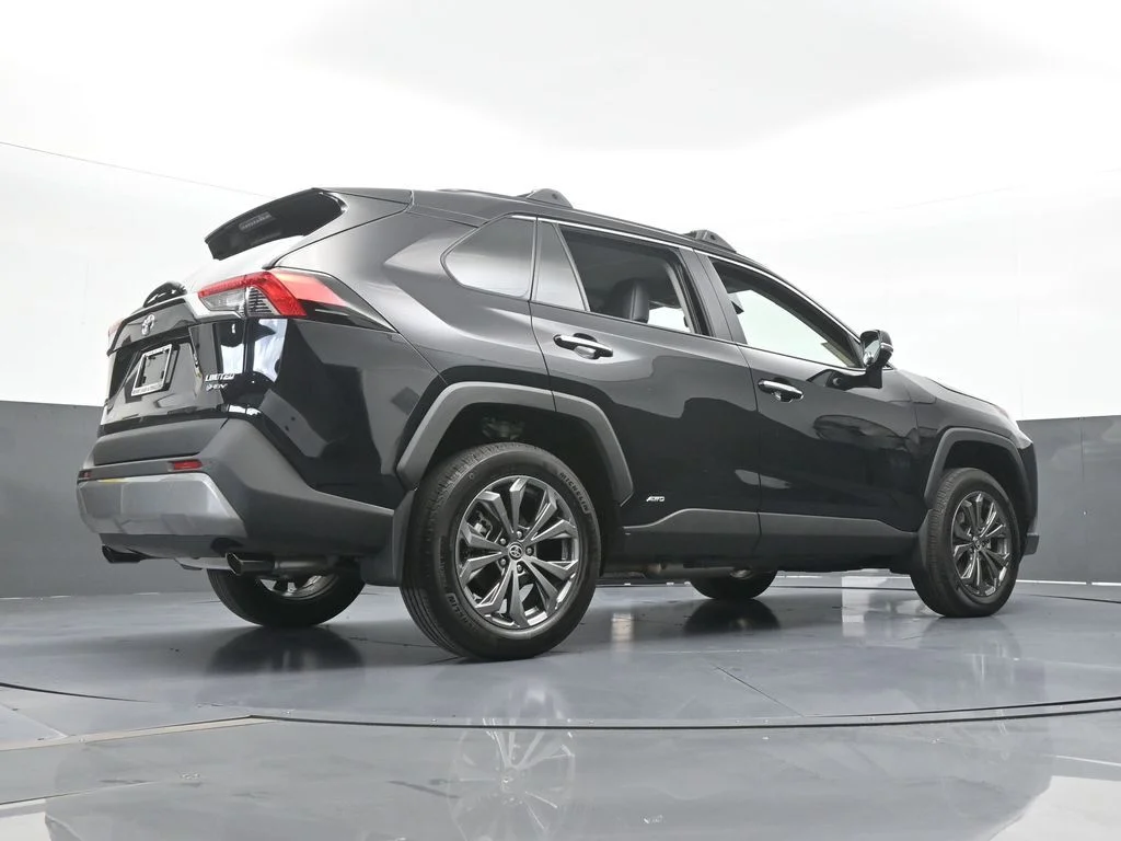 Used 2025 Midnight Black Metallic Toyota Limited image 58