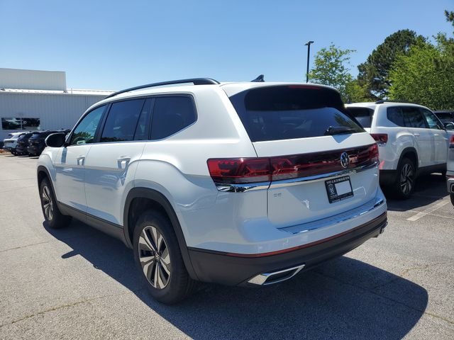 New 2026 White Volkswagen SE image 6
