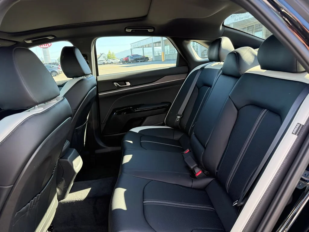 New 2026 Aurora Black Pearl Kia GT-Line image 13
