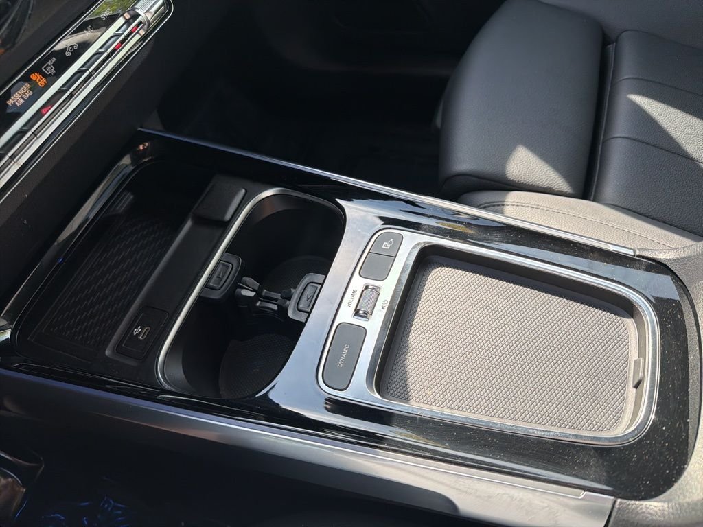 2025 Mercedes-Benz GLB Base - Photo 35