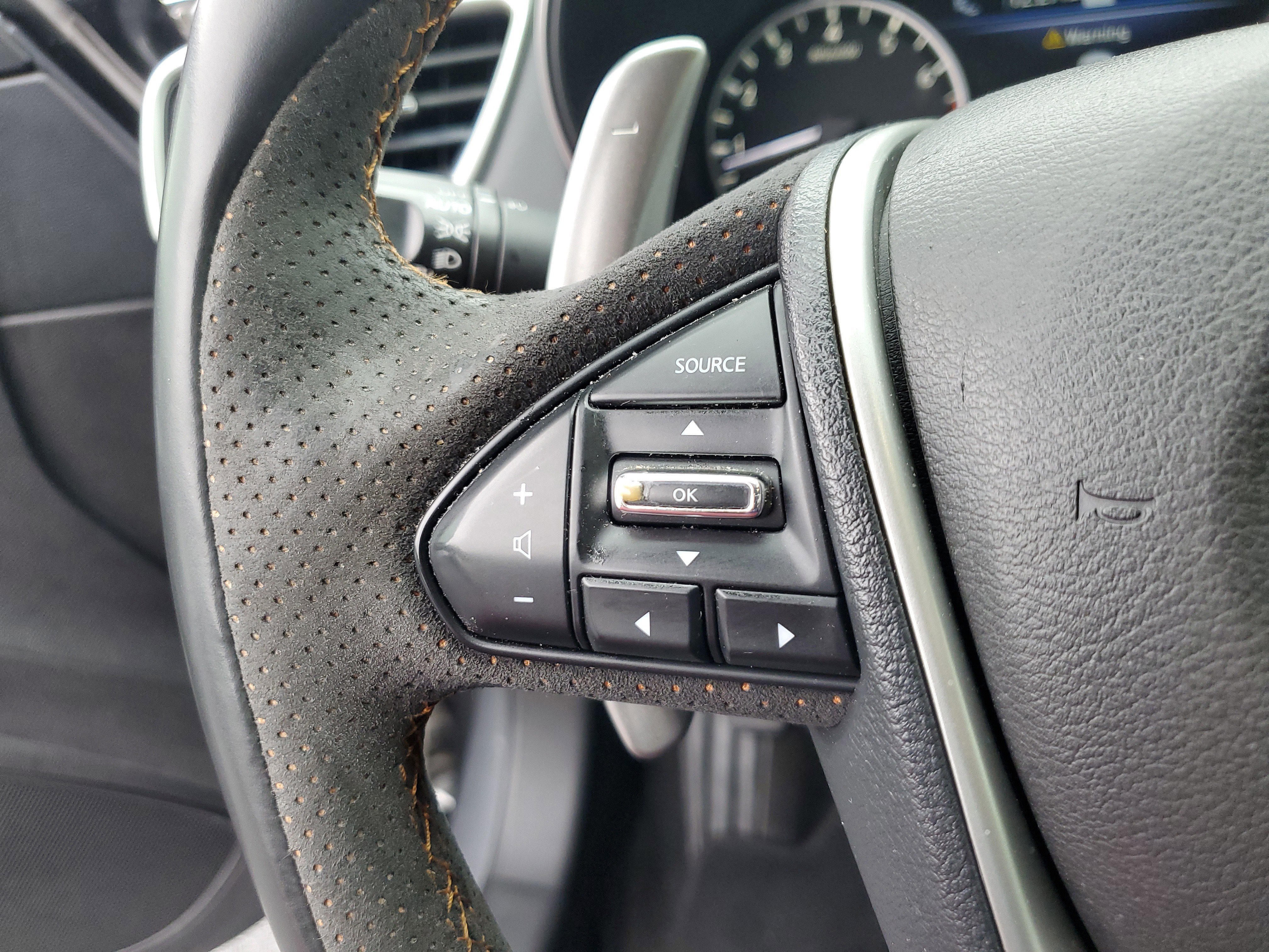 Used 2023 Gun Metallic Nissan SR image 25