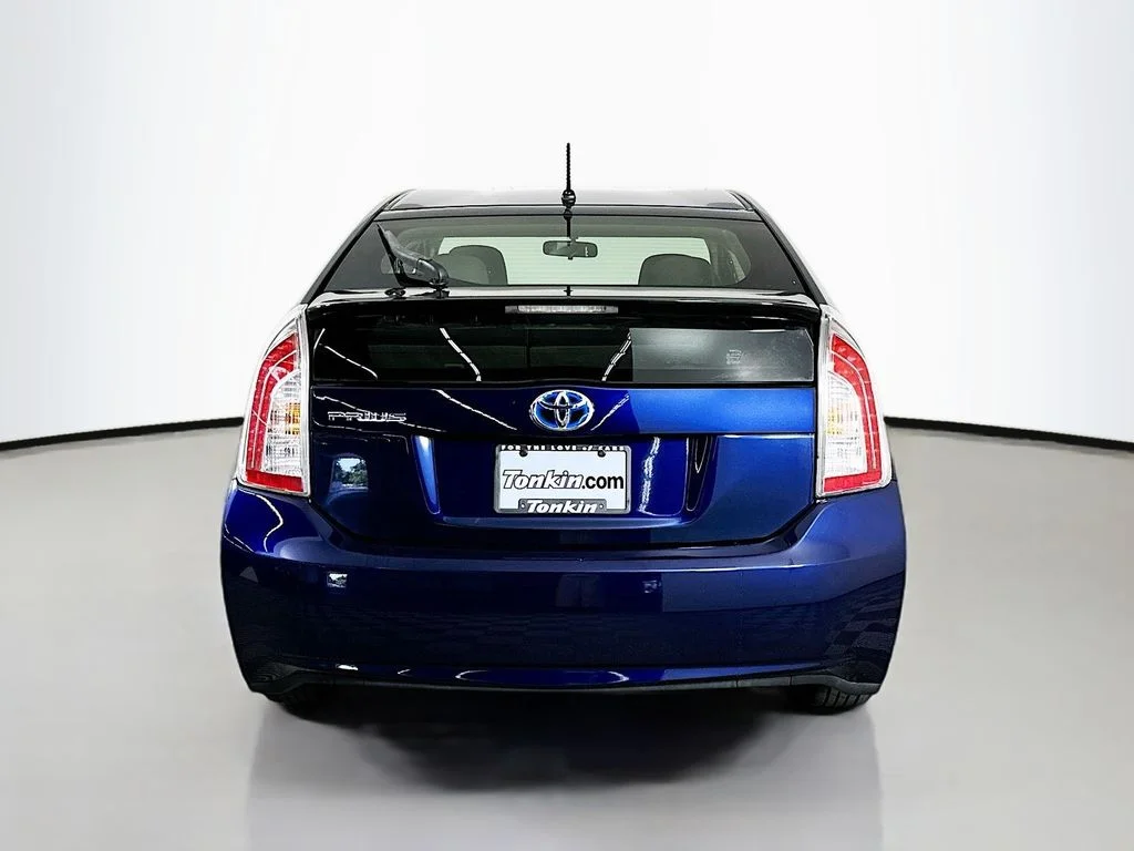 Used 2013 Nautical Blue Metallic Toyota Two image 7
