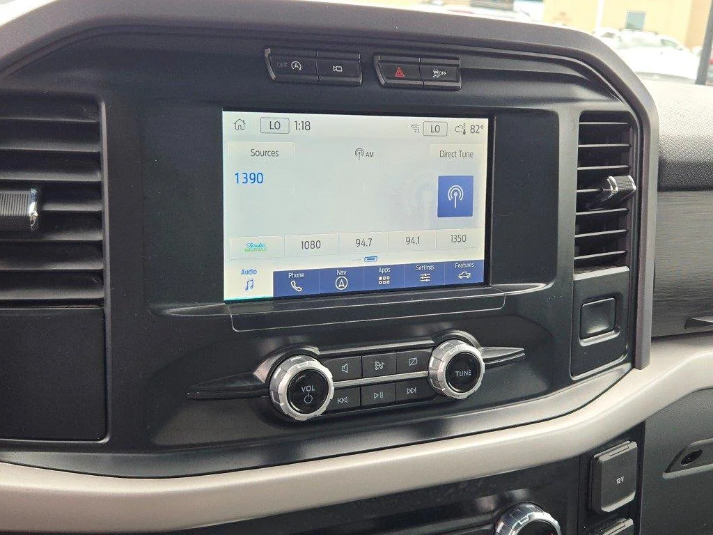 Used 2023 Agate Black Ford XLT image 24