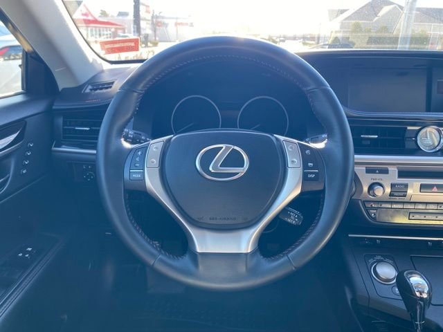 Used 2015 White Lexus 350 Crafted Line image 18