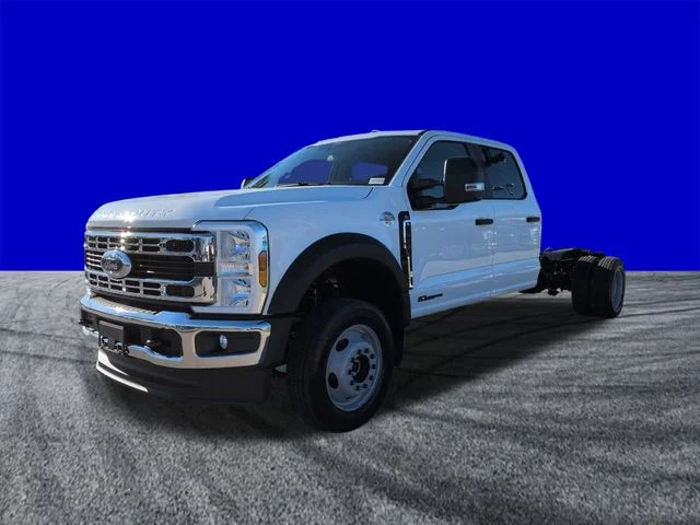 New 2026 Oxford White Ford F-450® XL image 8