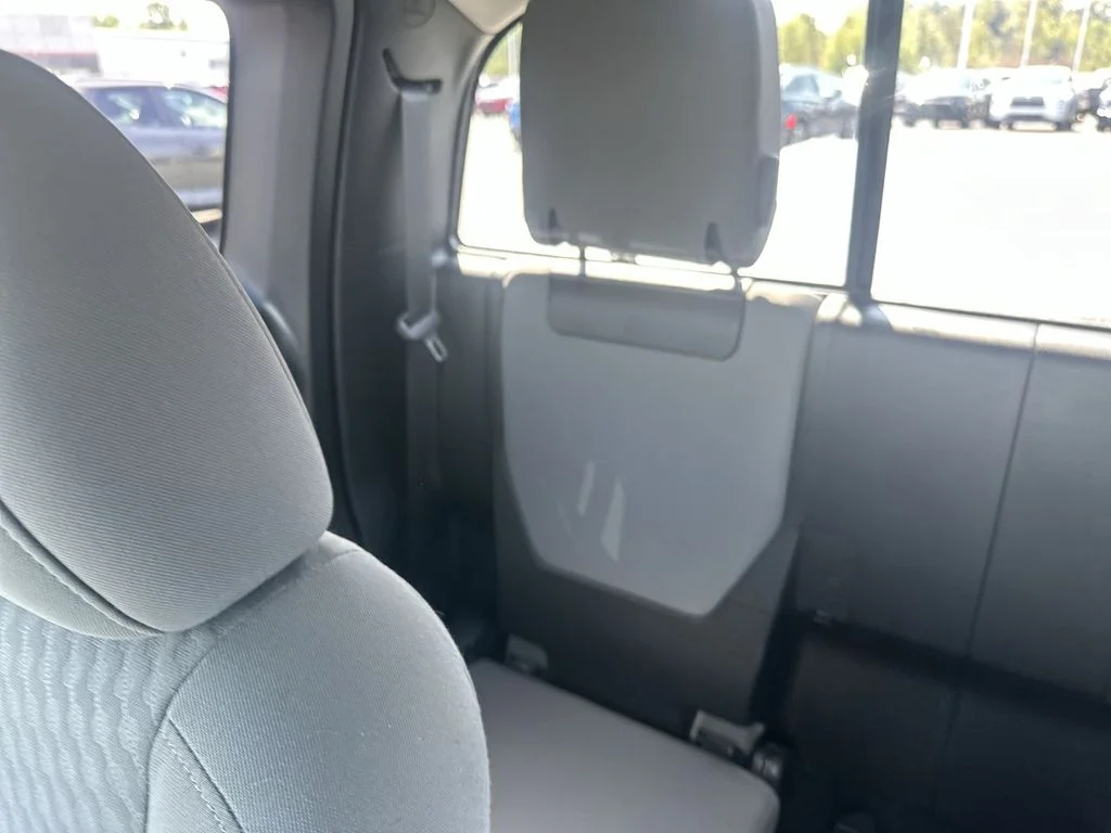 Used 2022 Silver Toyota SR image 12