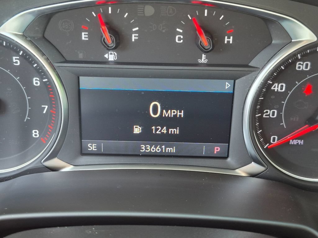 Used 2025 Black Chevrolet 2LT image 33