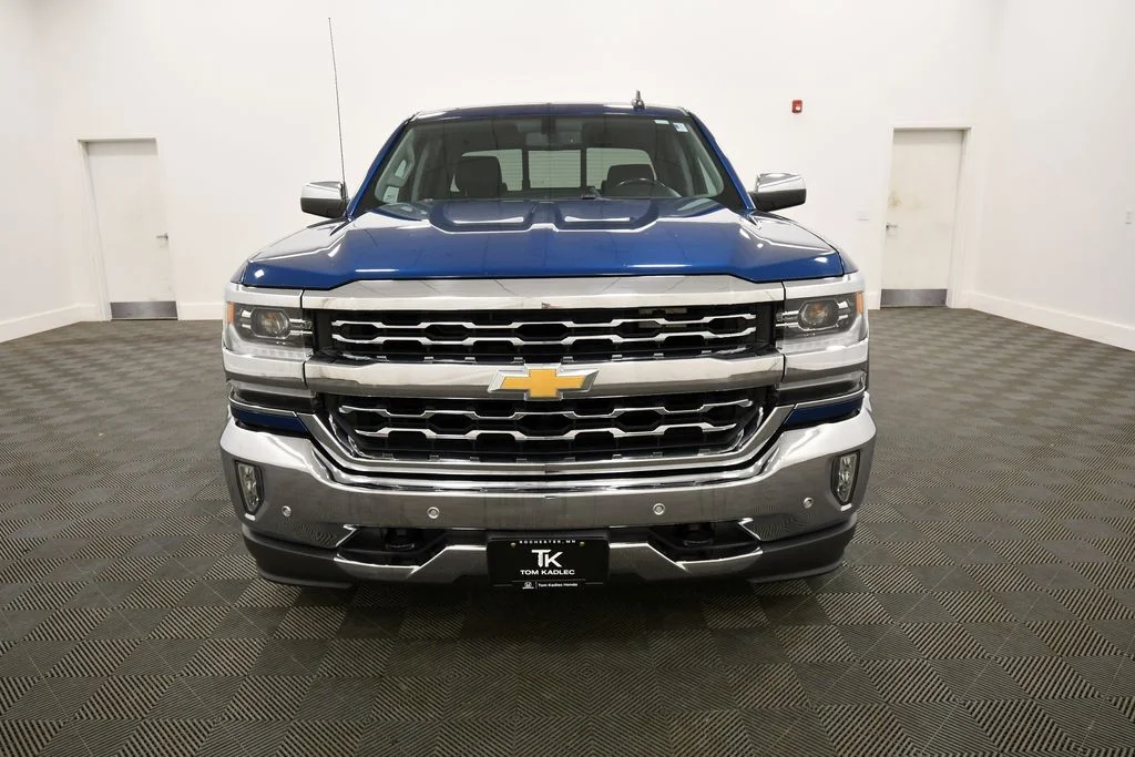 Used 2018 Blue Chevrolet LTZ image 11