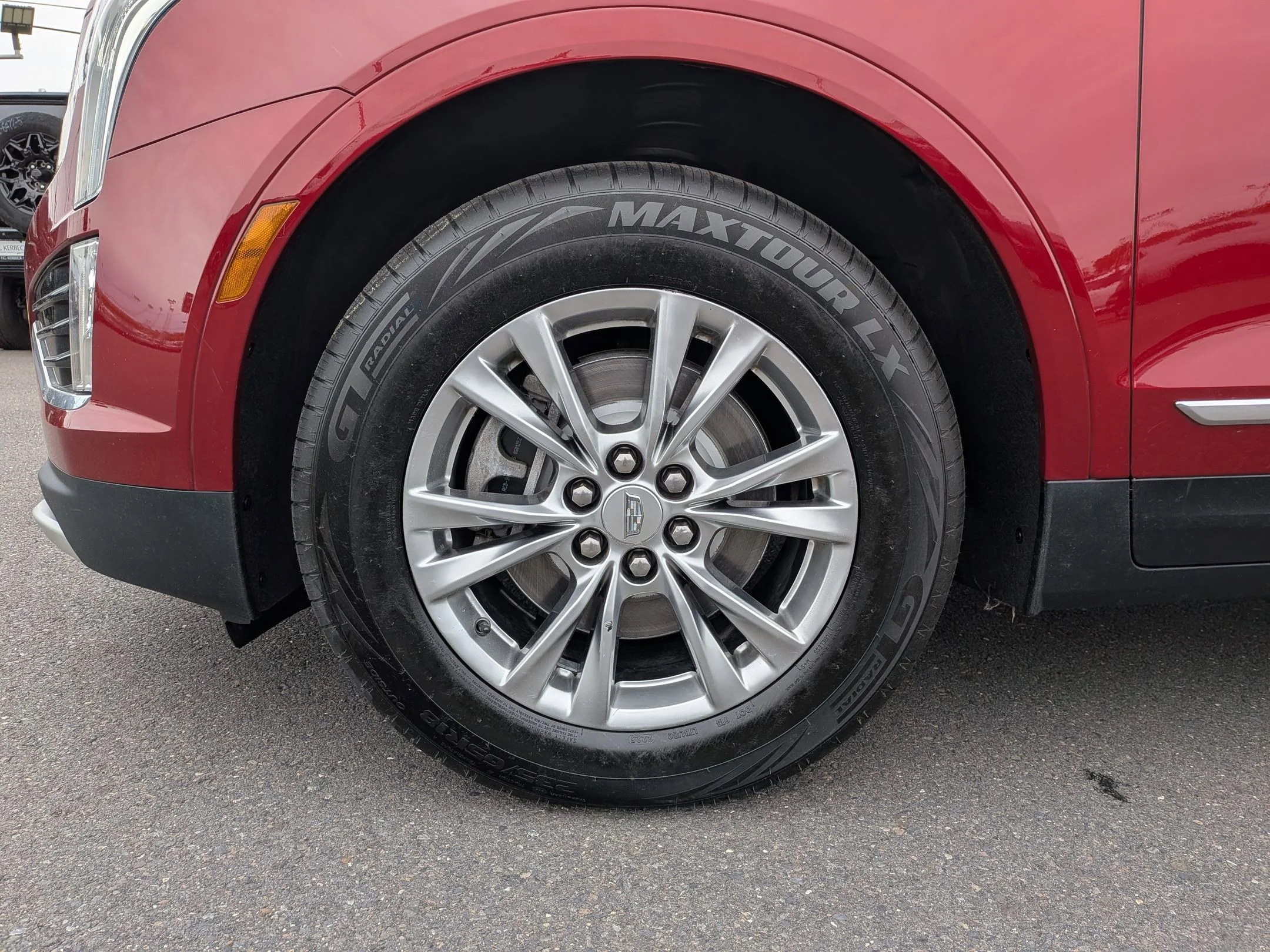 Used 2020 Red Horizon Tintcoat Cadillac Premium Luxury AWD image 33