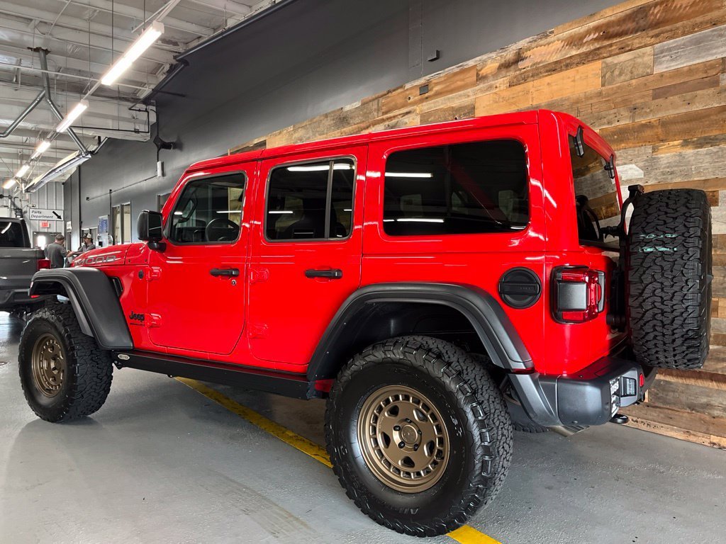 New 2026 Firecracker Red Clear-Coat Exterior Paint Jeep Moab 392 image 24