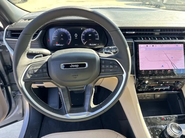 New 2025 Silver Jeep Limited image 23