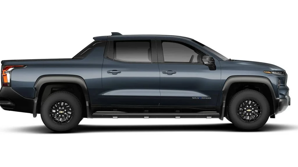 New 2026 Blue Smoke Metallic Chevrolet LT - Standard Range image 51