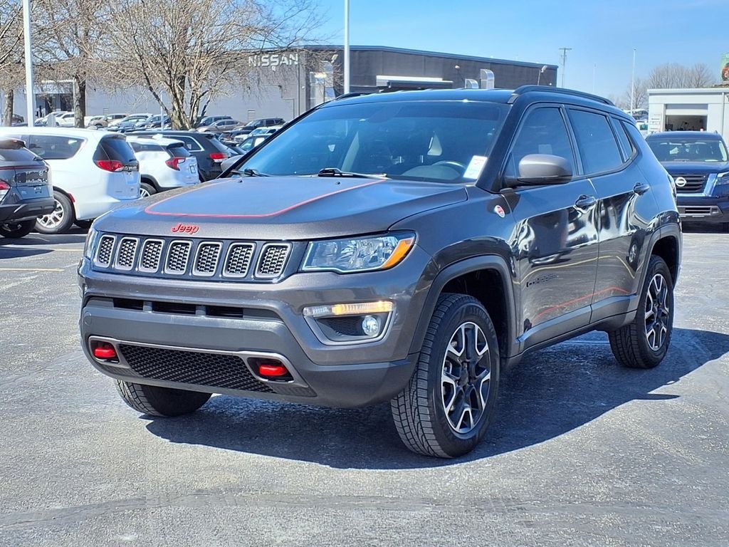 Used 2018 Jeep Compass Trailhawk with VIN 3C4NJDDB2JT501126 for sale in Kansas City