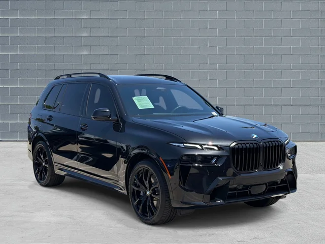 2026 BMW X7 xDrive40i Sports Activity Vehicle