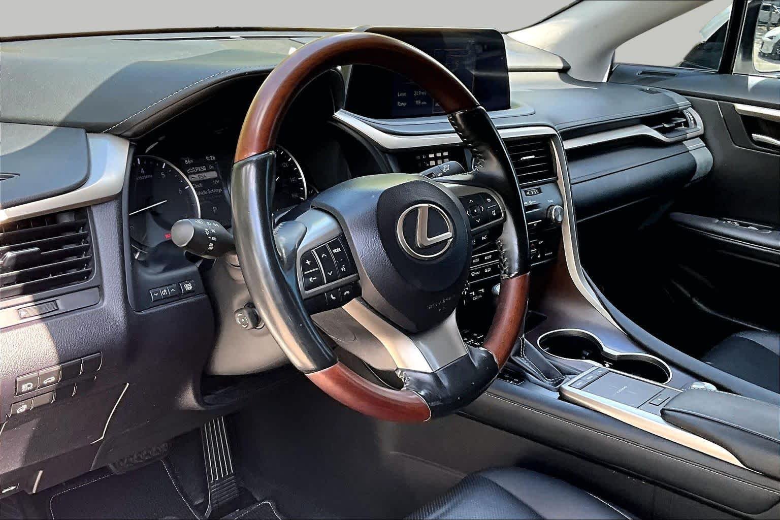 Used 2021 Eminent White Pearl Lexus  image 18
