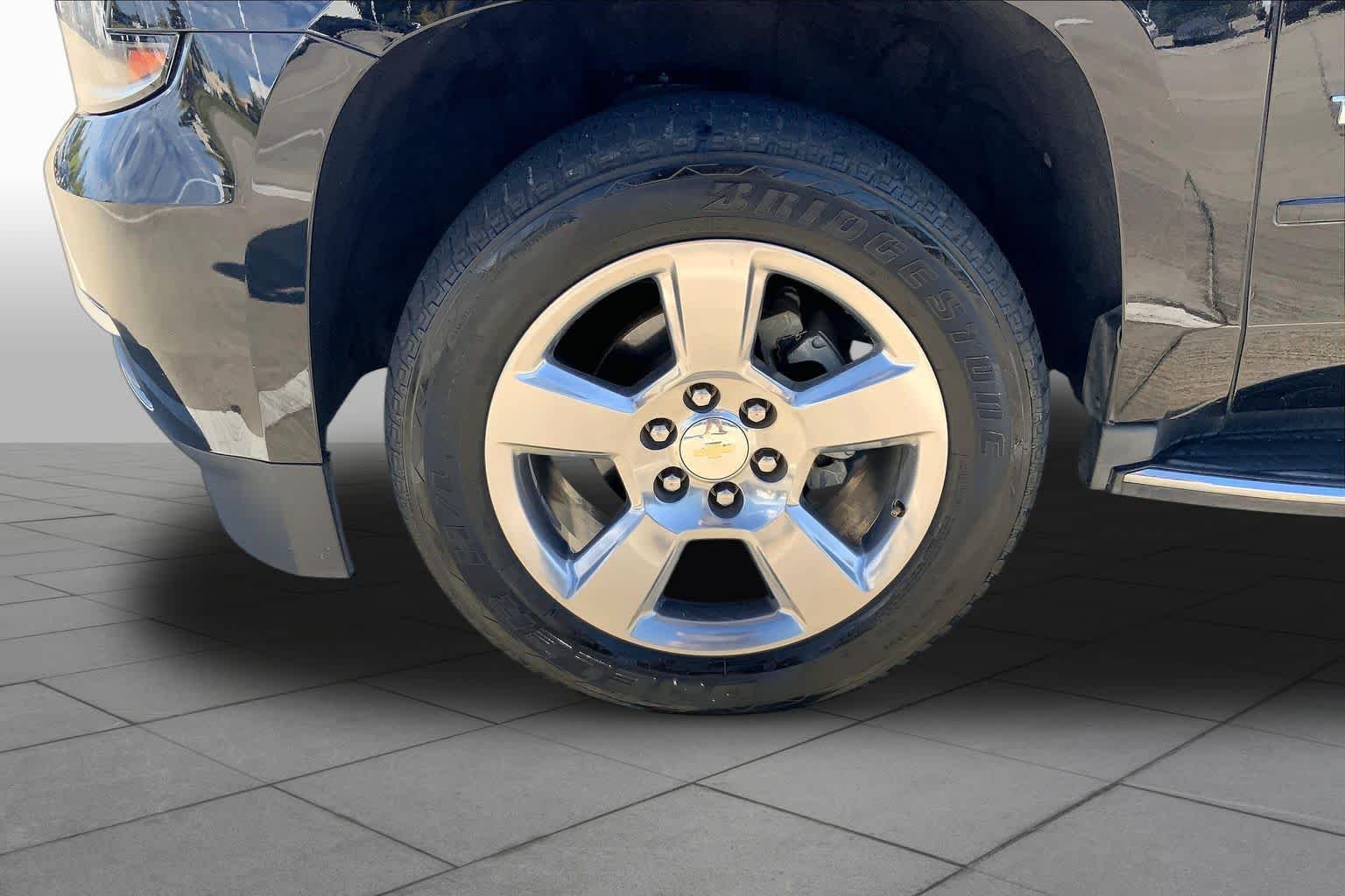 Used 2017 Black Chevrolet Premier image 10