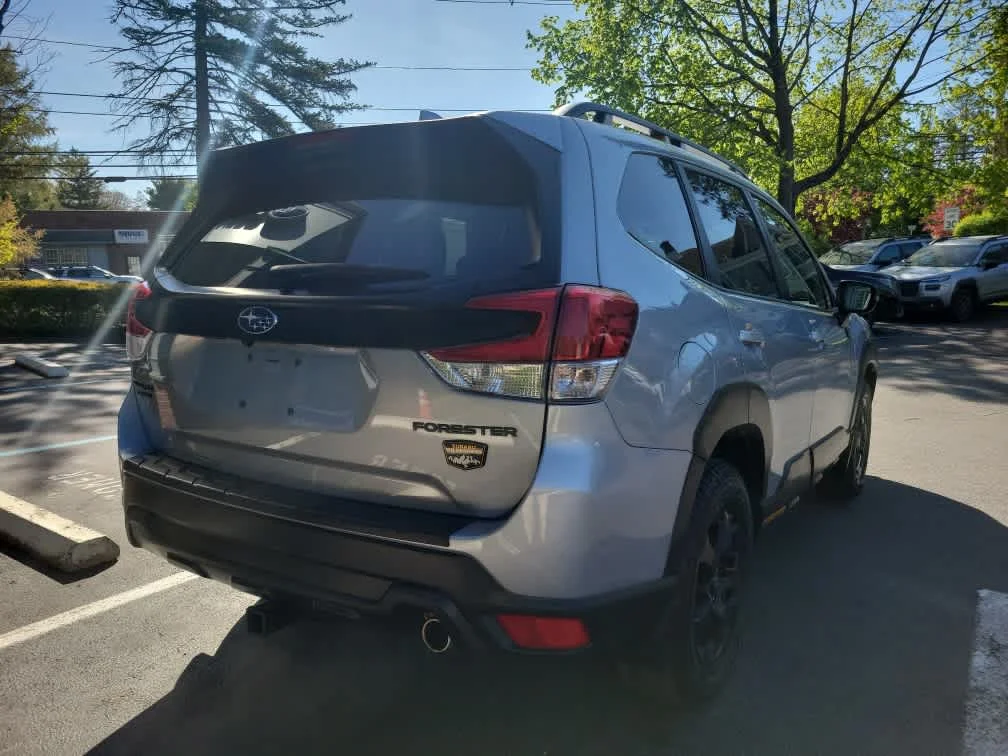 Used 2023 Ice Silver Metallic Subaru Wilderness image 3