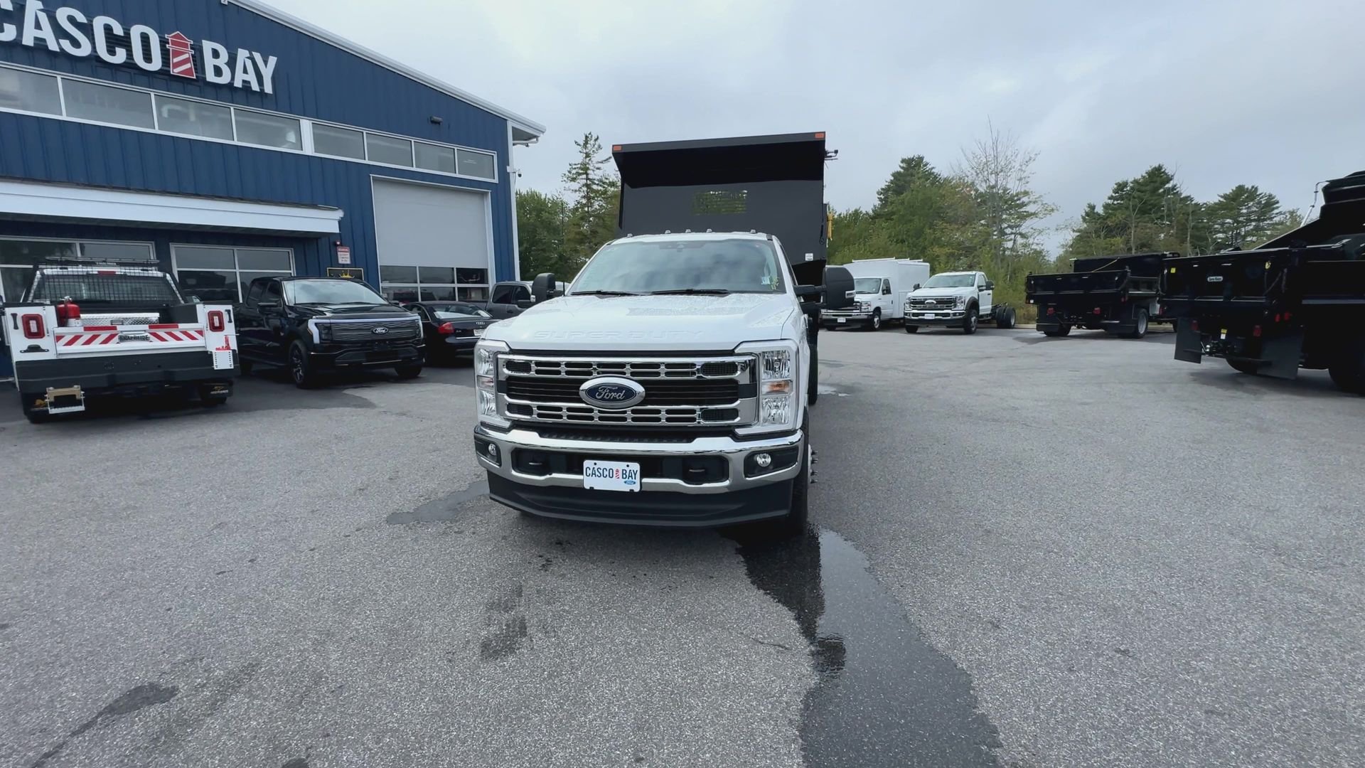 New 2026 Oxford White Ford F-350® XL image 16