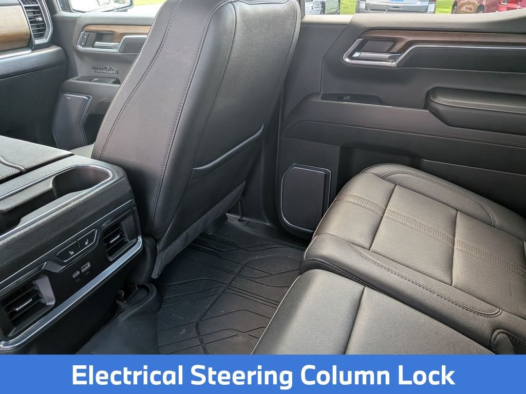 Used 2024 Black Chevrolet High Country image 35