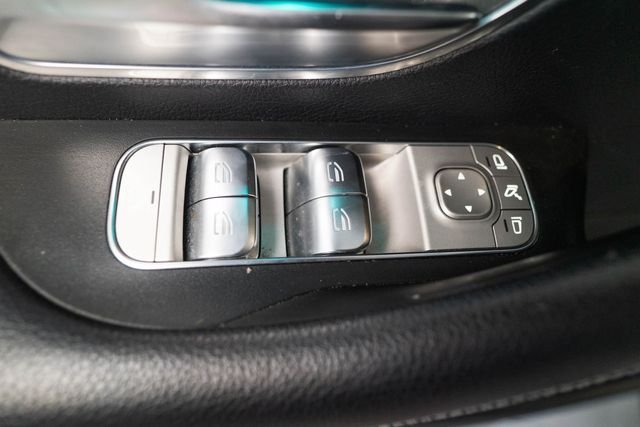 Certified Used 2022 Black Mercedes-Benz GLE 450 image 19