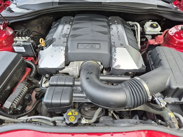 Used 2015 Red Chevrolet SS image 25