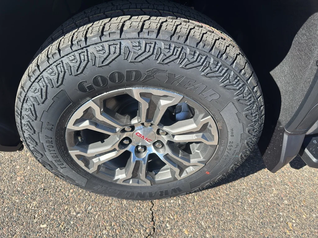 New 2026 Sterling Metallic GMC SLE image 27