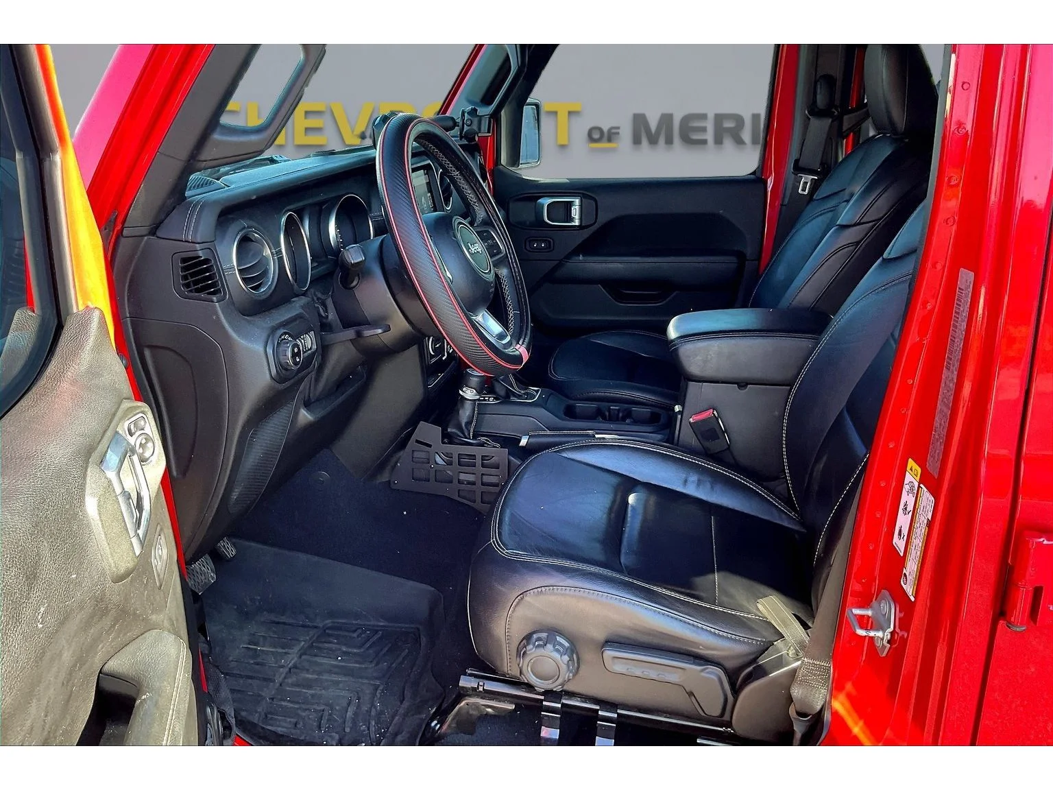 Used 2020 Red Jeep Overland image 11