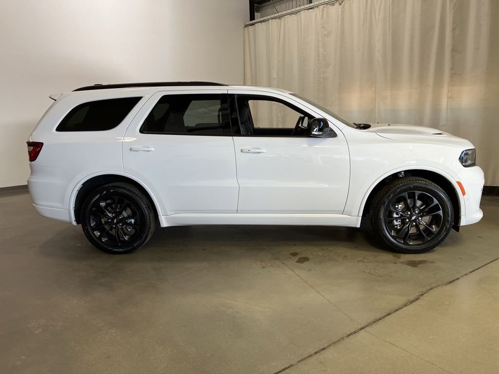 New 2026 White Knuckle Clear-Coat Exterior Paint Dodge GT Plus image 24