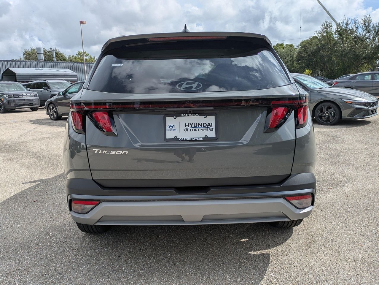 New 2026 Hampton Gray Hyundai SEL Plus FWD image 6
