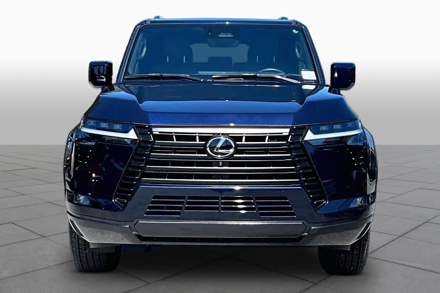 Used 2025 Nightfall Mica Lexus Premium+ image 4