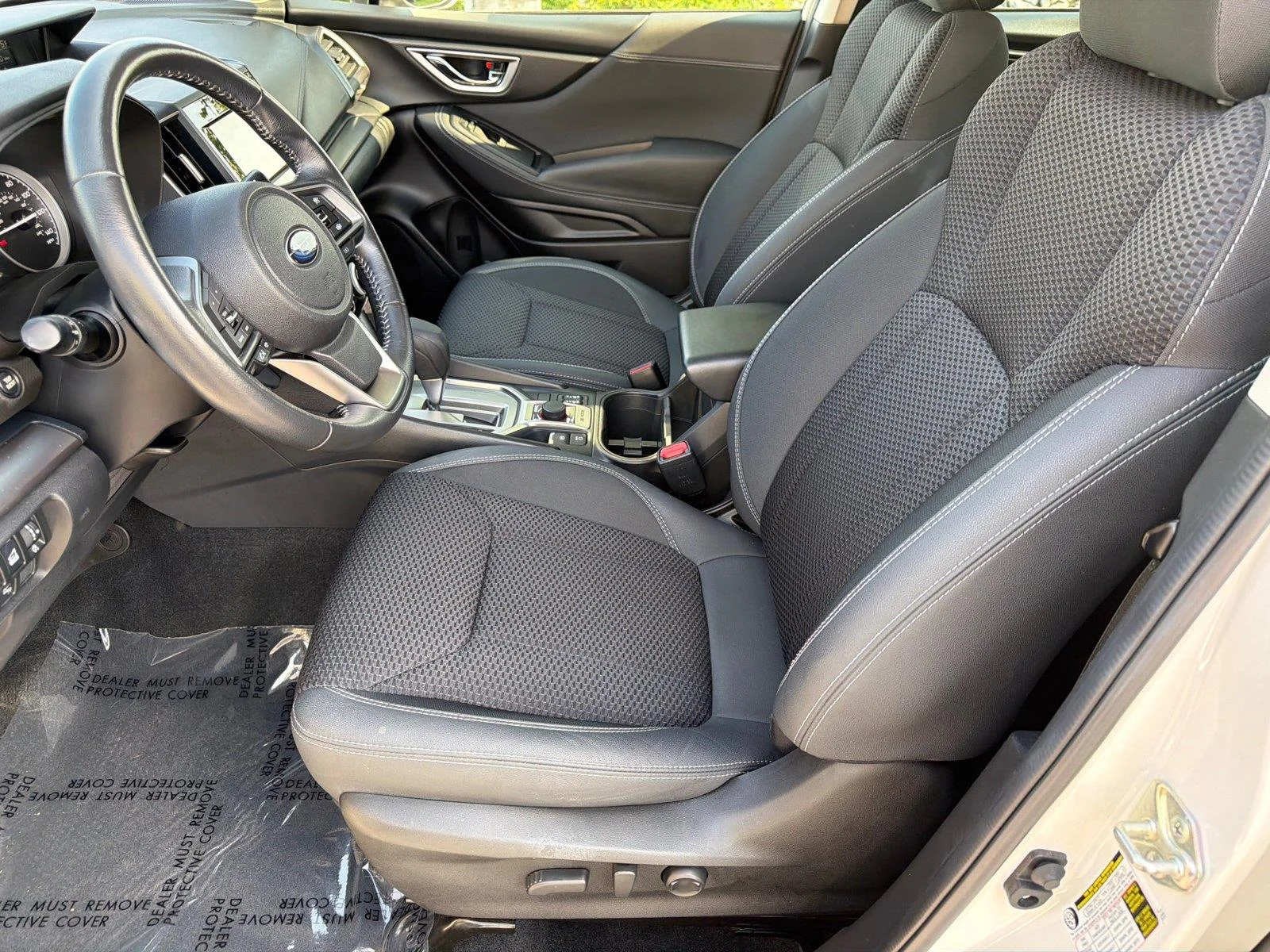 Used 2021 Crystal White Pearl Subaru Premium image 8